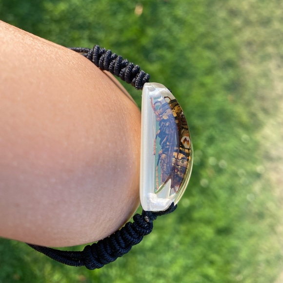 Real Yellow Jacket Wasp Bracelet Gothic - Picture 6 of 9